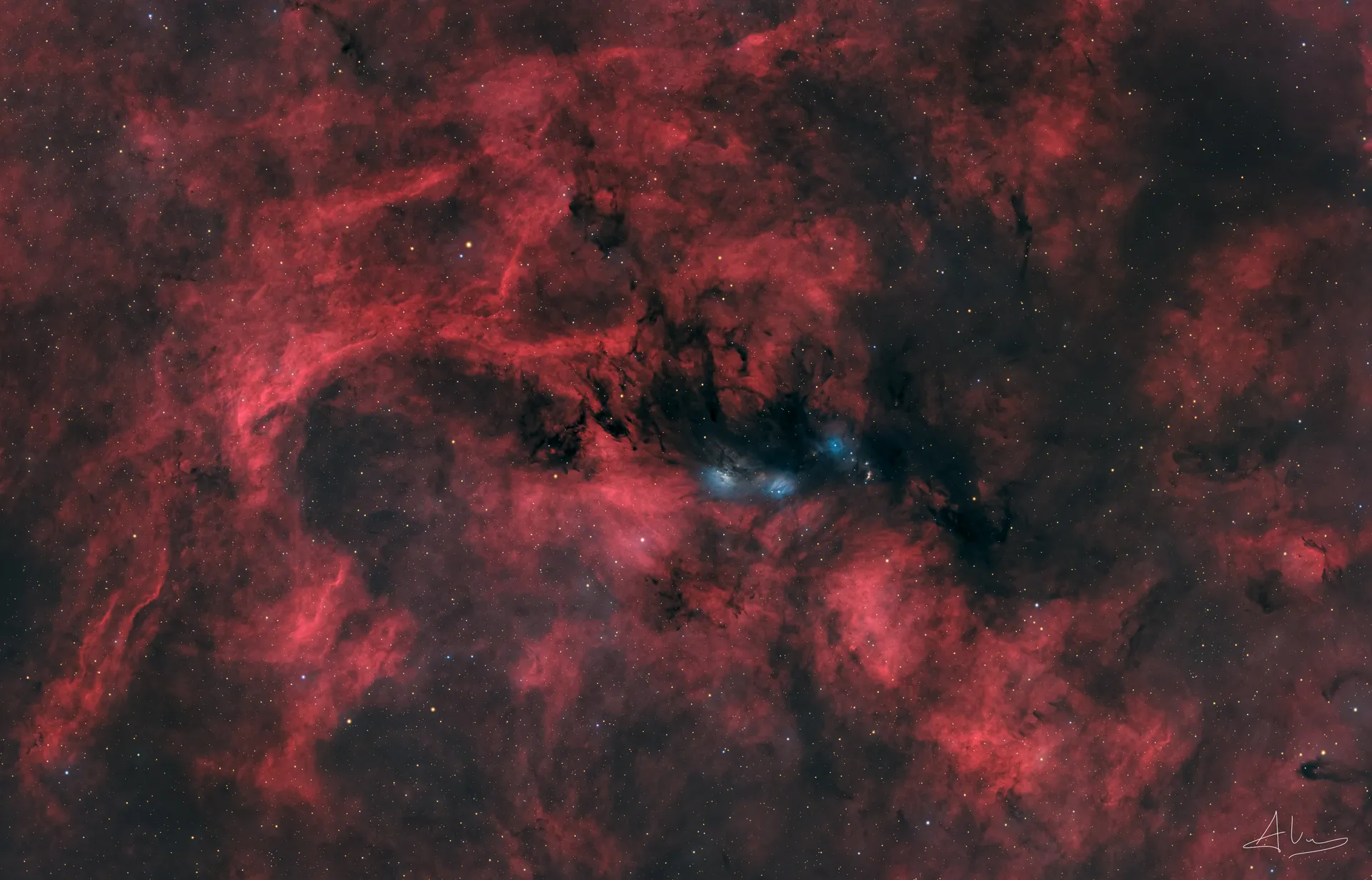 NGC 6914