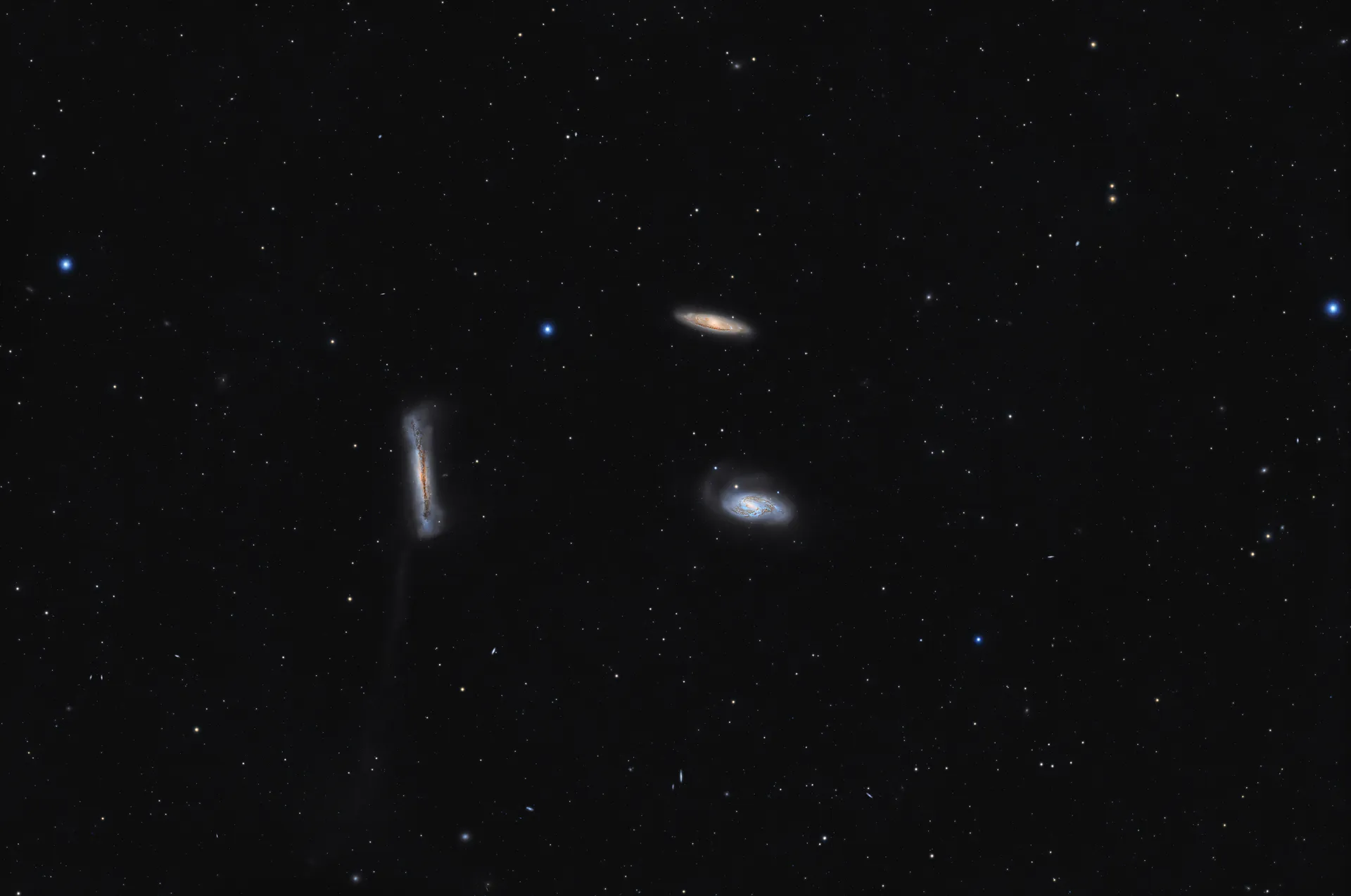 Leo Triplet